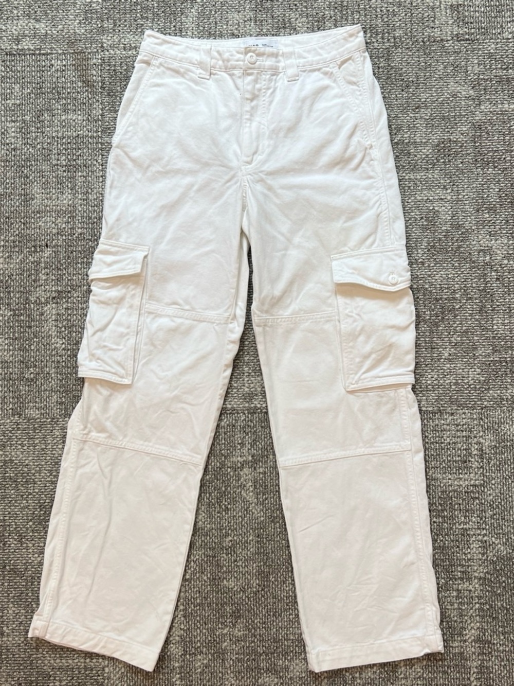 Aritzia TNA Off-White Wide-Leg Cargo Trousers